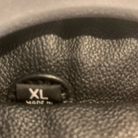 First Classics Leather Ladies Motorcycle Riding Jacket. Size XL. Like New - Picture 3 of 5